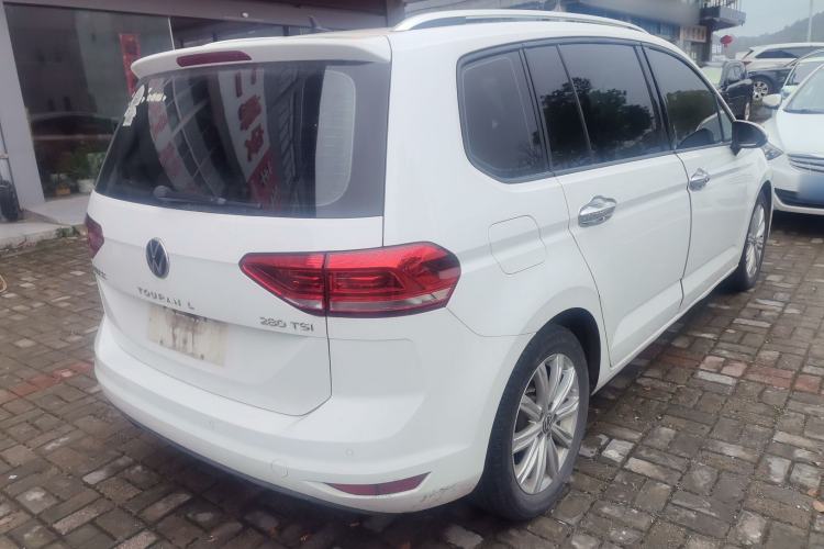 Used Volkswagen Touran 2021 Touran L 280TSI DSG Comfort Edition 7 Seats Rear Right 45 Deg