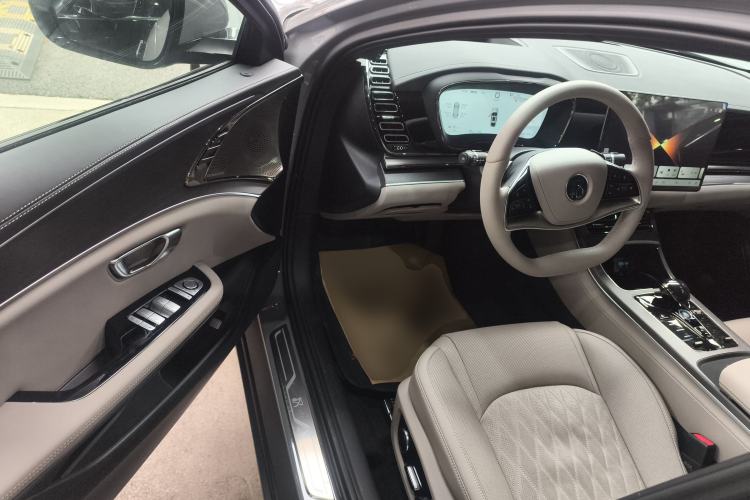 Used BYD Han 2025 DM-i Intelligent Driving Edition 125KM LiDAR Flagship Model
