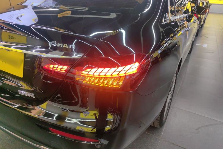 Used Mercedes-Benz E-Class 2022 E 260 L 4MATIC
