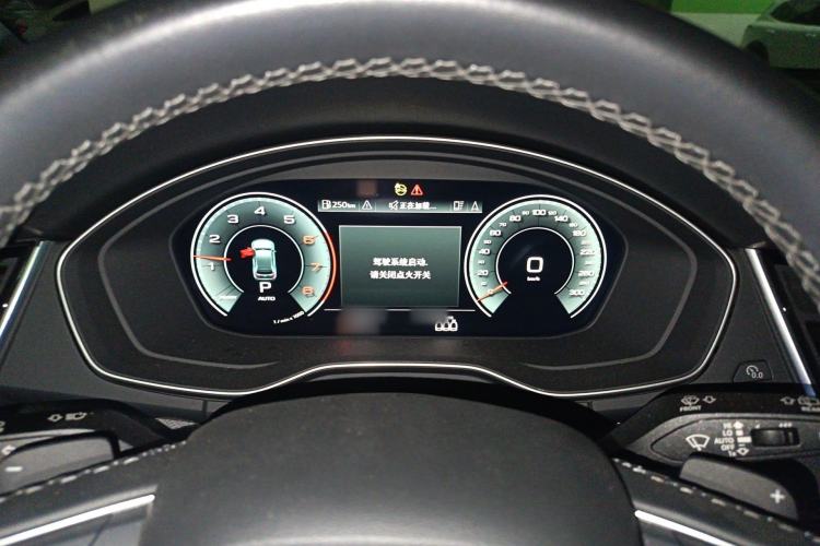 Used Audi Q5L 2022 40T Fashionable and Dynamic Model Instrument Cluster