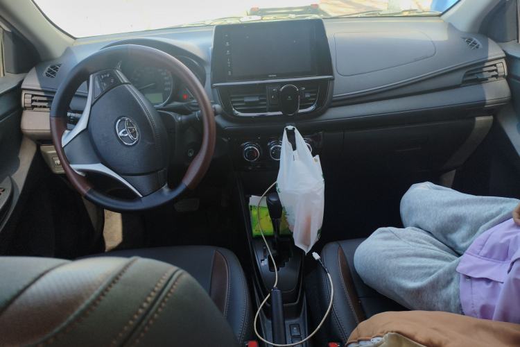 Used Toyota Vios FS 2021 1.5L CVT Fengchi Edition Center Console