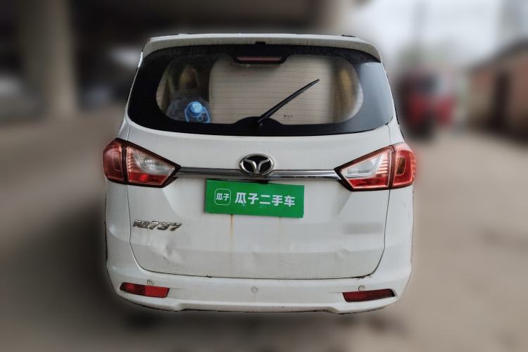 Used FAW Yingzhi 737 2015 1.5L Manual Deluxe Navigation Version Rear