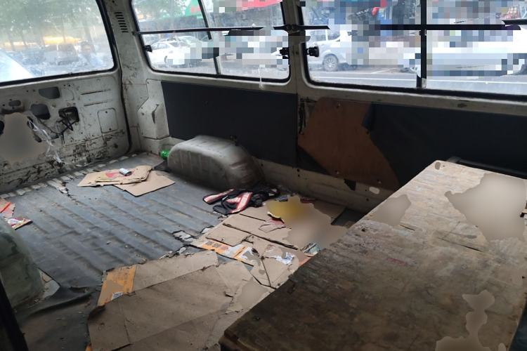 Used Foton Scenic 2014 2.0L Express Classic Short-Wheelbase High-Roof 491EQ4A
