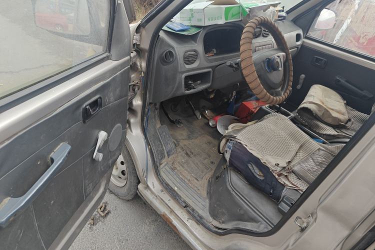 Used Wuling Zhiguang 2010 1.0L New Version Practical Edition with Short Body