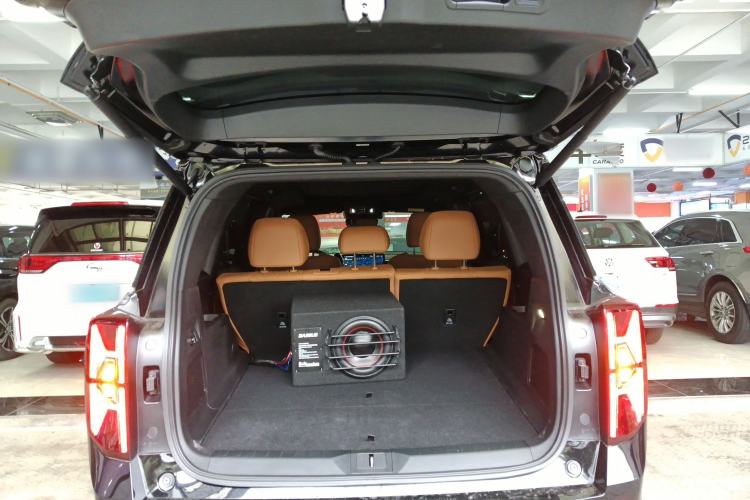 Used GAC Trumpchi GS8 2025 Linghang Series 2.0 TGDI Two-Wheel-Drive Luxury Edition 5 Seats