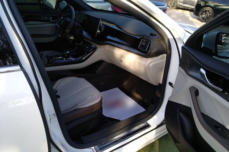 Used BYD Qin PLUS 2023 Champion Edition EV 420KM Superior Model
