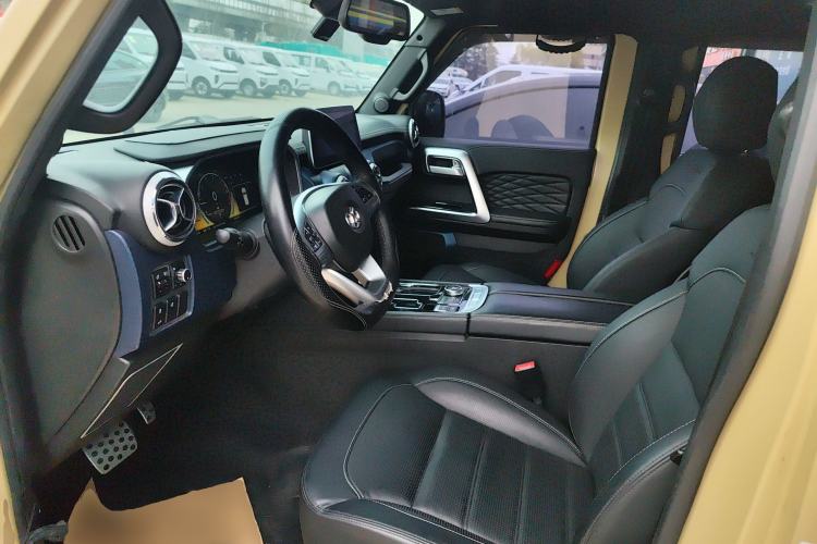 Used BAIC Off-Road BJ40 2019 2.3T Automatic Four-Wheel Drive Ring the Tower Champion Edition China VI Driver Seat