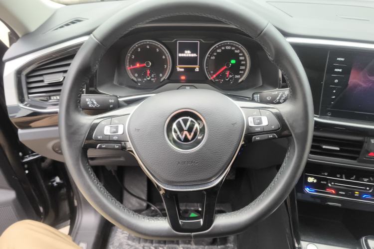 Used Volkswagen Tayron 2022 280TSI Two-Wheel Drive Luxury Smart Connectivity Version Steering Wheel