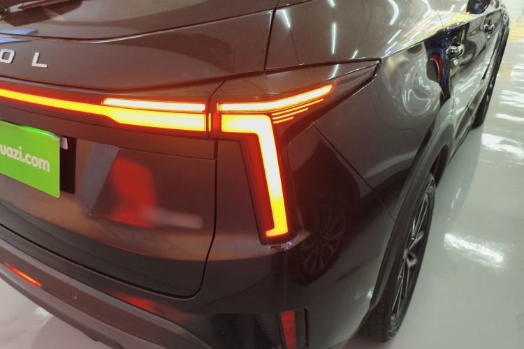 Used SOL X8 PLUS 2023 1.5 TGDI DCT Smart Edition 7-Seater
