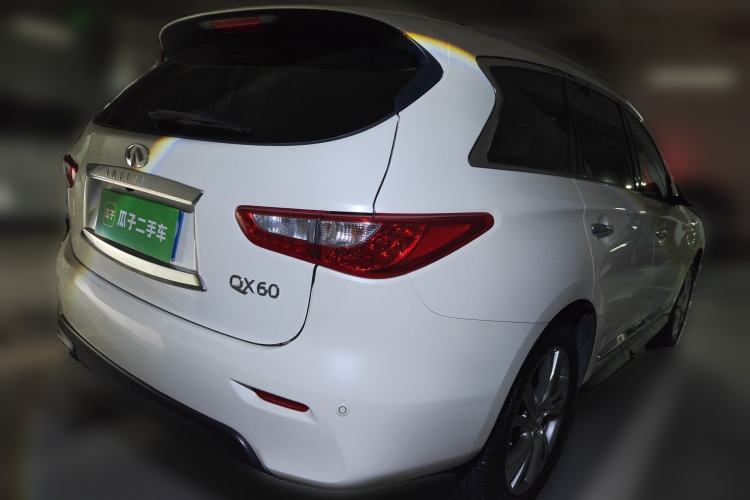 Used Infiniti QX60 2014 2.5 S/C Hybrid Two-Wheel Drive Excellence Edition
