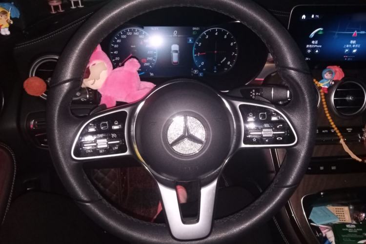 Used Mercedes-Benz GLC 2020 Facelift GLC 260 L 4MATIC Luxury Edition Steering Wheel