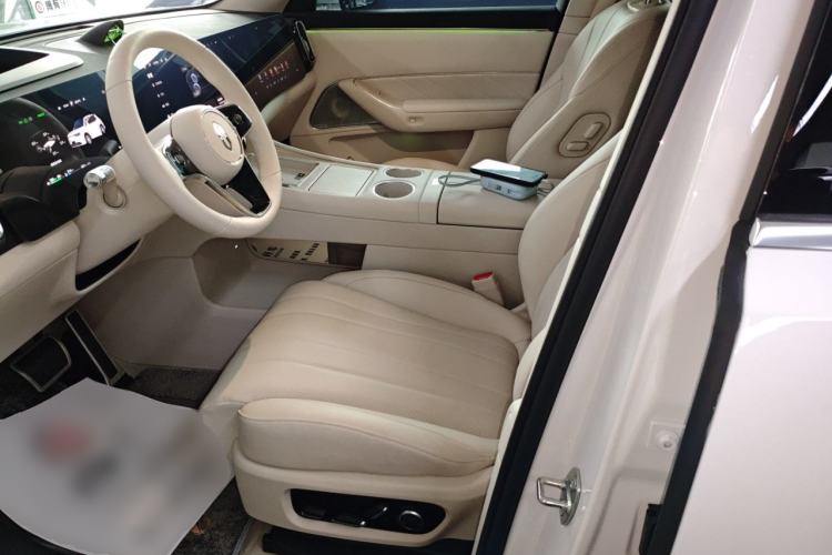 Used Hima AITO M8 2025 Extended-Range Max+ Version 53.4 kWh 5-Seater Edition
