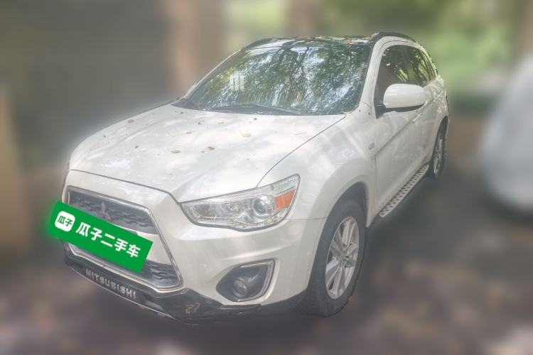 Used Mitsubishi ASX 2015 2.0L CVT Four-Wheel Drive Premium Edition