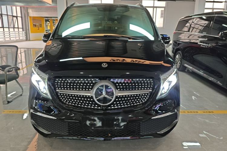 Used Mercedes-Benz V-Class 2021 V 260 L Long Wheelbase Prestige Edition Front