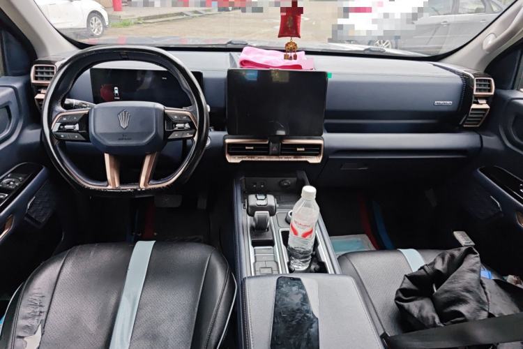 Used JMC DaDao 2023 GAC Trumpchi Greiz 2.3T Gasoline Automatic 4x4 Standard Wheelbase Luxury Edition Center Console