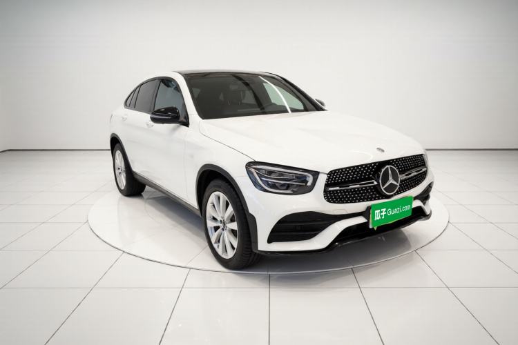 Used Mercedes-Benz GLC Coupe 2020 GLC 260 4MATIC Coupe SUV Exterior 1