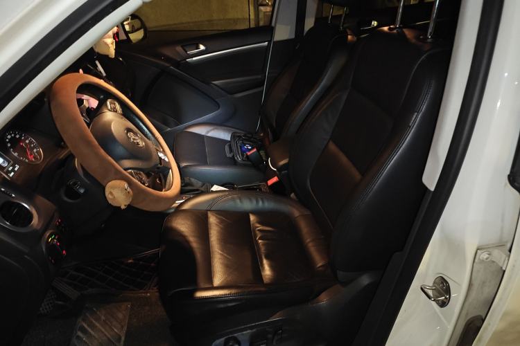 Used Volkswagen Tiguan L 2015 1.8TSI Automatic Two-Wheel Drive Luxury Model
