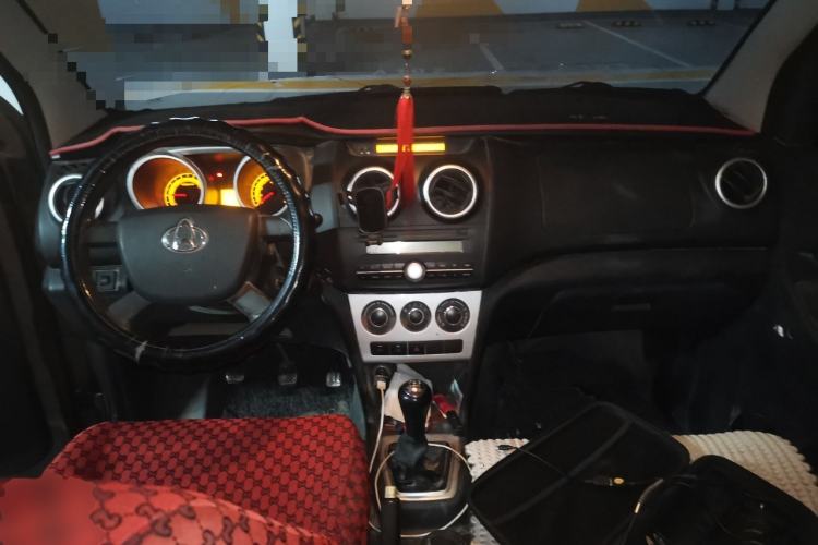 Used CHANGAN KAICHENG Ounuo S 2015 1.5L CNG Model