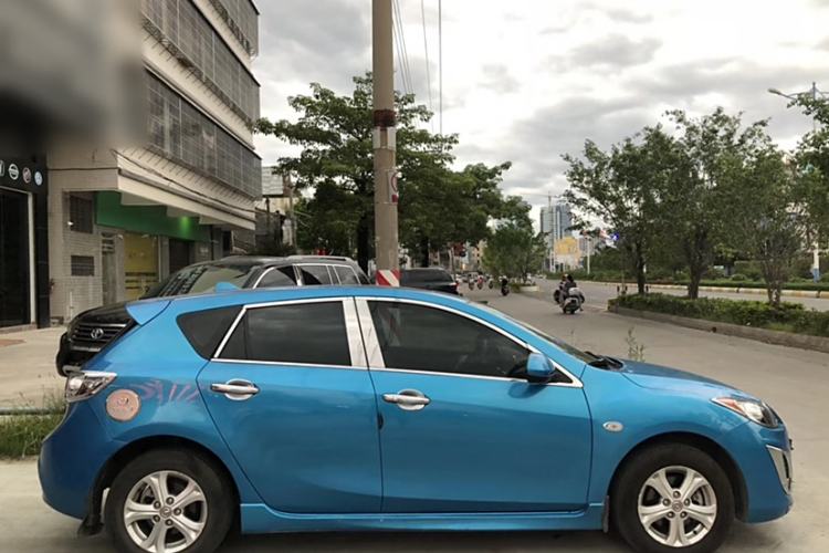 Used Mazda Mazda 3 2013 Hatchback 1.6L Automatic Elite Model
