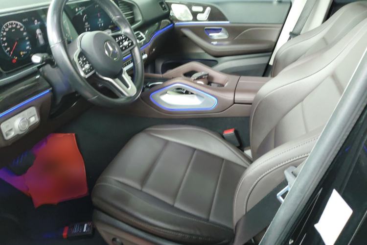 Used Mercedes-Benz GLE 2022 Facelifted GLE 350 4MATIC Fashion Edition Left Front Seat