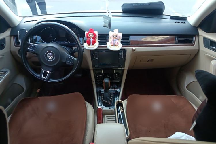 Used Volkswagen Bora 2015 Value Edition 1.6L Automatic Comfort Version