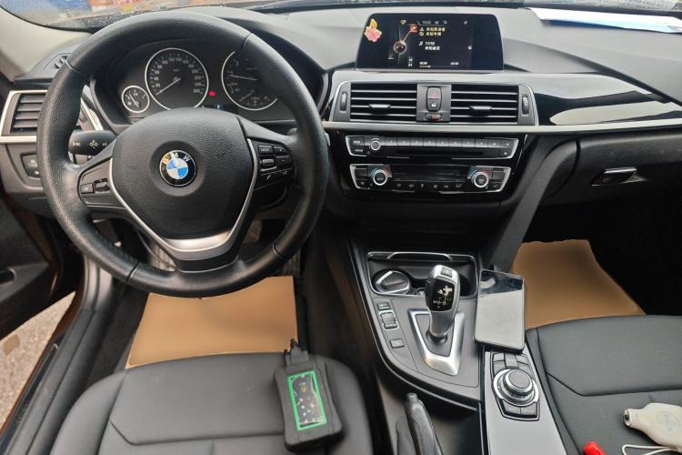 Used BMW 3 Series 2016 320Li Fashion Model
