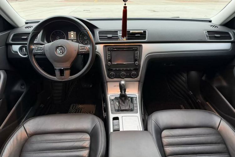 Used Volkswagen Passat 2015 1.8TSI DSG Prestige Edition
