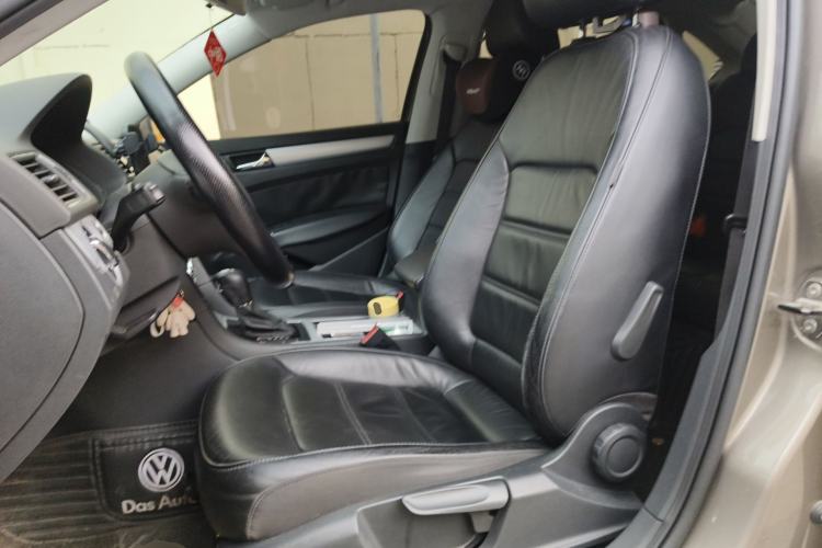 Used Volkswagen Passat 2011 1.8 TSI DSG Prestige Edition Left Front Seat