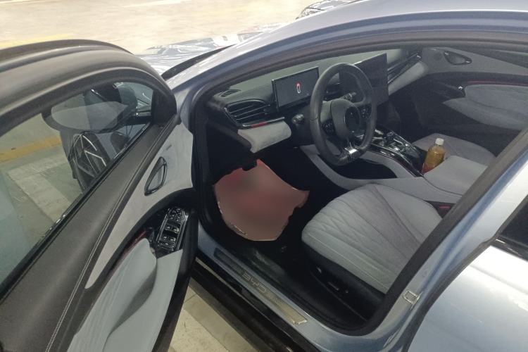 Used BYD Seal 2022 700 km Long-Range Rear-Wheel-Drive Version
