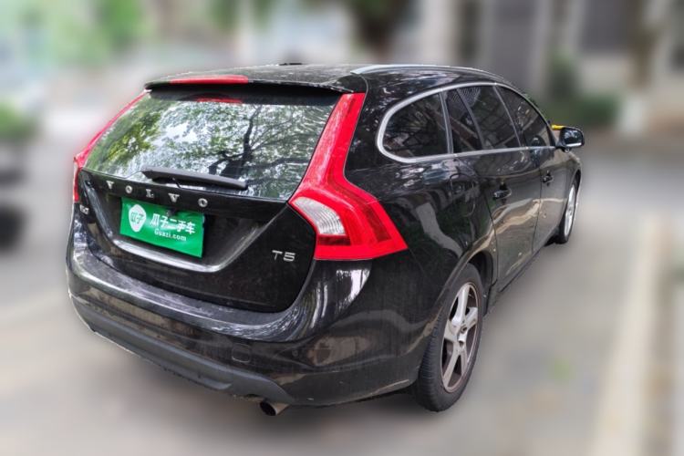 Used Volvo V60 2013 T5 Smart Edition Rear Right 45 Deg