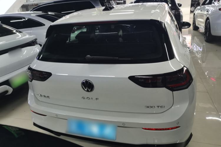 Used Volkswagen Golf 2025 300TSI R-Line