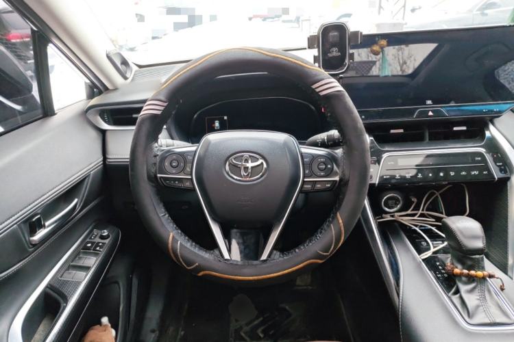 Used Toyota Venza 2024 2.0L CVT Two-Wheel Drive Prestige Edition
