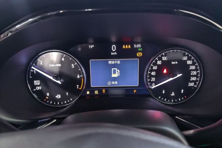 Used Buick Envision 2022 Encore Plus 652T Five-Seat Luxury Model