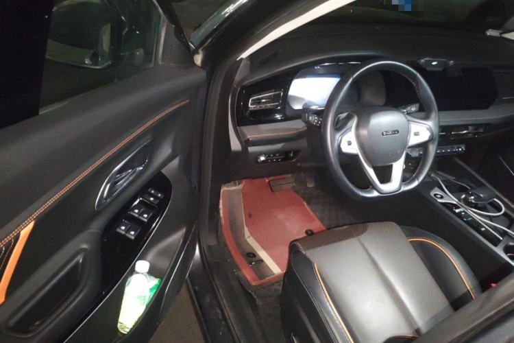 Used CHANGAN OSHAN X7 PLUS 2022 1.5T Blue Whale Edition Automatic ZhiZun Model
