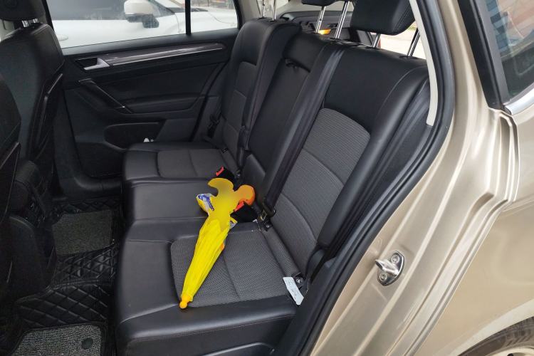 Used Volkswagen Golf Sportsvan 2016 230TSI Automatic Trend Edition