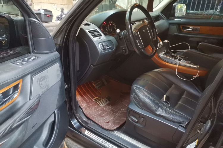 Used Land Rover Range Sport 2011 3.0 TDV6 Diesel Version Driver Seat