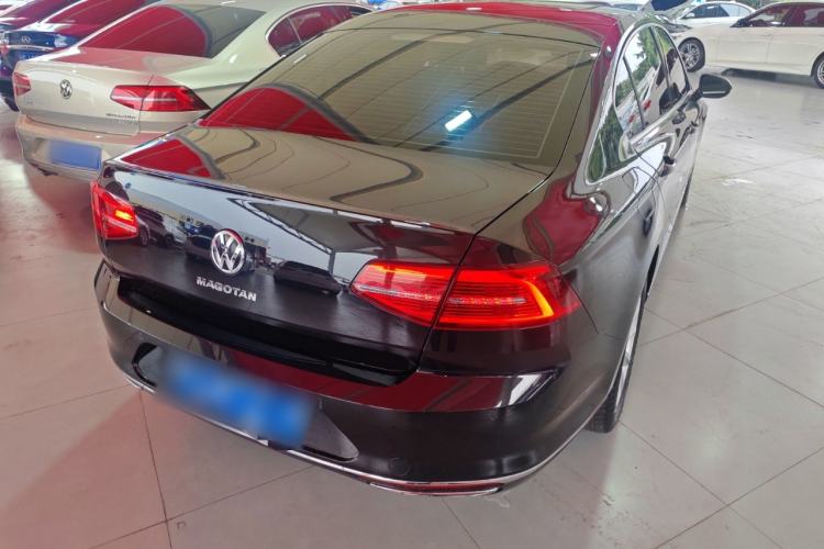 Used Volkswagen Magotan 2019 330TSI DSG Leading Model China VI Standard
