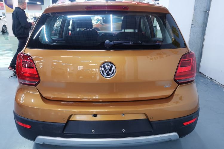 Used Volkswagen Polo 2016 1.6L Cross Polo Automatic Rear