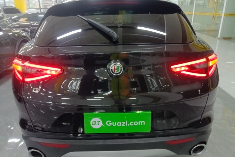 Used Alfa Romeo Stelvio 2017 2.0T 200HP Elite Edition