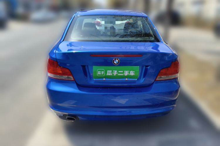 Used BMW 1 Series 2011 120i two-door coupe
