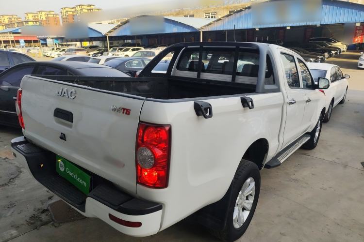 Used JAC T6 2020 2.0T Diesel Two-Wheel-Drive Elite Version Long Wheelbase China VI Emission Standard HFC4DB2-2E