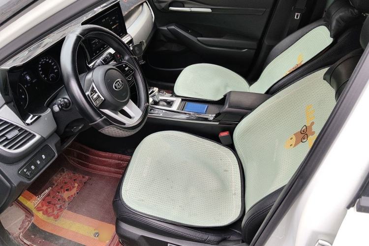 Used Kia KX3 2020 1.5L CVT Comfort Edition Driver Seat