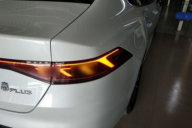 Used BYD Qin PLUS 2024 HONOR Edition DM-i 55KM Leading Model
