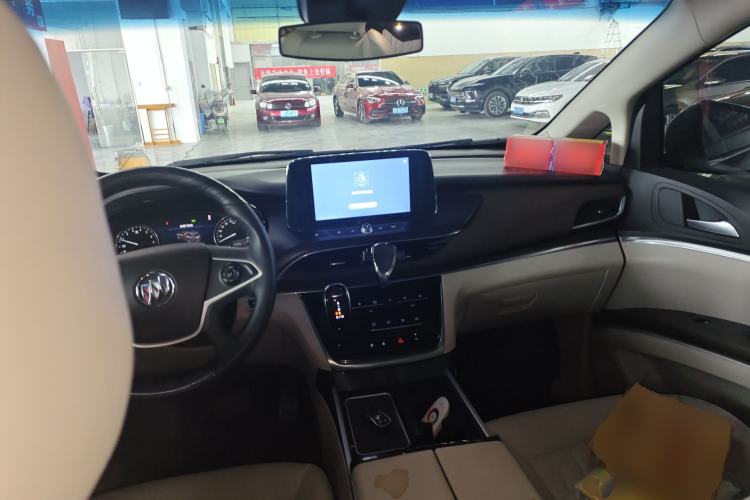 Used Buick GL8 2021 Land Cruiser Executive Class 652T Comfort Model
