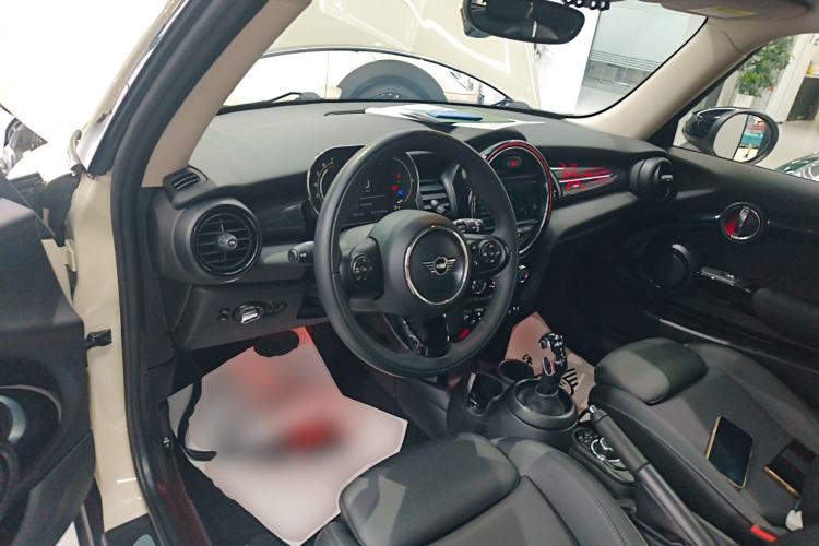 Used MINI 2021 1.5T COOPER Classic Edition Center Console