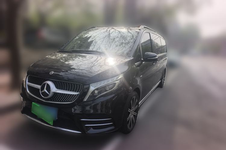 Used Mercedes-Benz V-Class 2022 V 260 L Long-wheelbase Luxury Edition