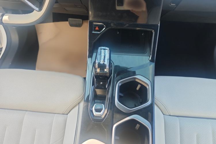 Used Geely Auto FX11 2023 1.5TD Leishen Hi·F Super Rui
