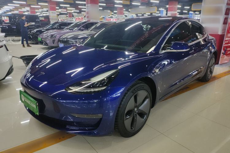 Used Tesla Model 3 2019 Long-Range Rear-Wheel-Drive Version