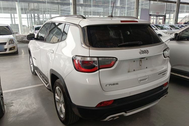 Used Jeep Compass 2017 200T Automatic Family Edition
