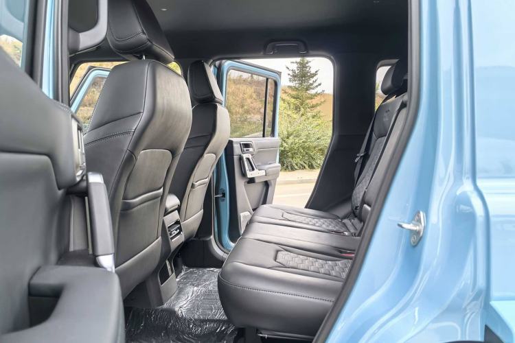 Used 212 T01 2025 2.0T Changfeng
